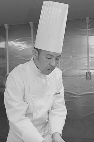 画像:ホテルニューオータニ鳥取　シェフパティシエ　小林　好孝